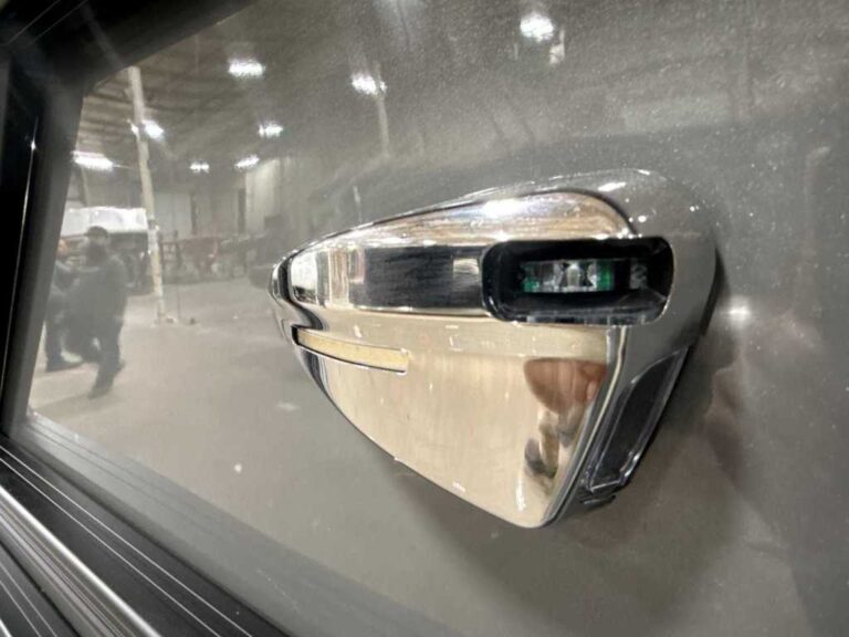 2026 Bennington 23MFB - ESP - Limited Edition US-ETWS0828A626 [photo 21]